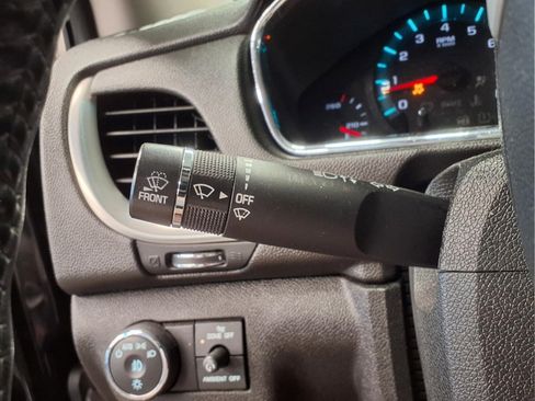 Used 2014 Chevrolet Traverse LT FWD image 19
