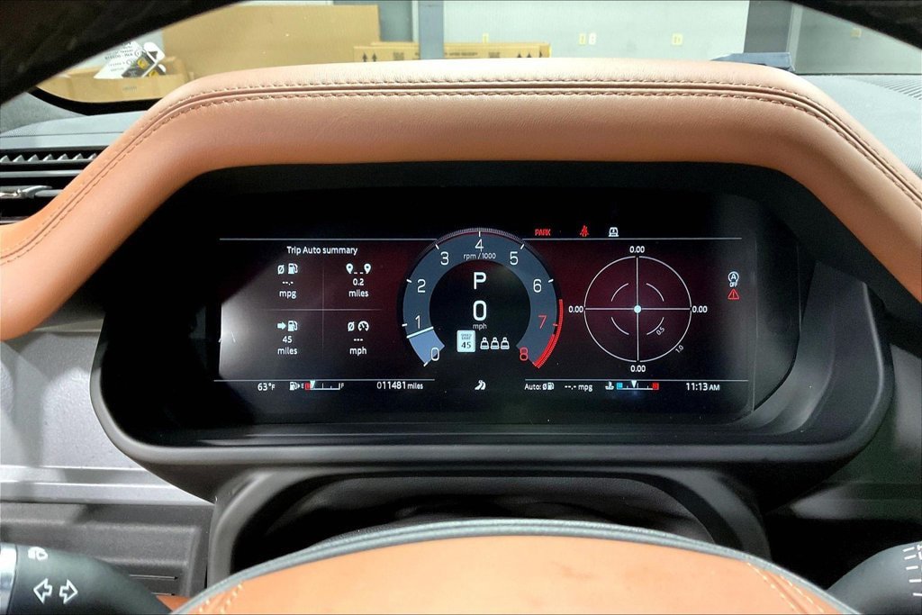 Used 2025 Land Rover Defender 110 AWD/4WD image 14