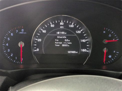 Used 2019 Kia Sorento EX image 16