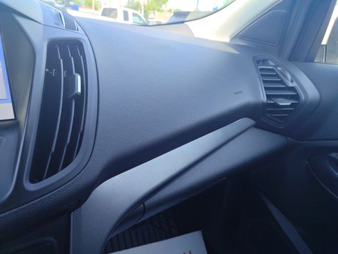 Used 2019 Ford Escape SEL image 19