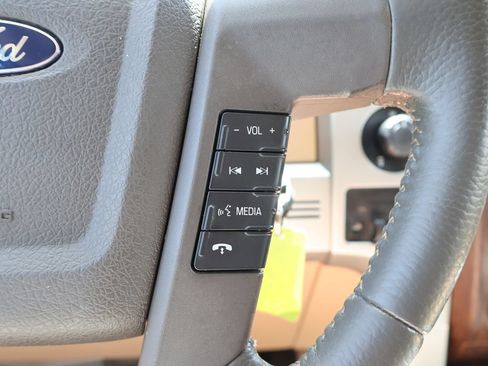 Used 2013 Ford F150 Lariat w/ Luxury Equipment Group AWD/4WD image 27