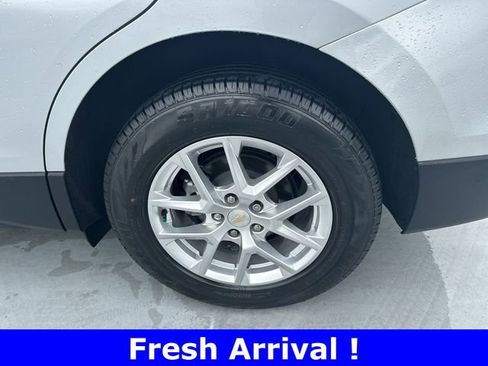 Used 2022 Chevrolet Equinox LT image 11