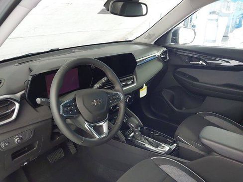 New 2026 Chevrolet TrailBlazer LT w/ Convenience Package AWD/4WD image 17