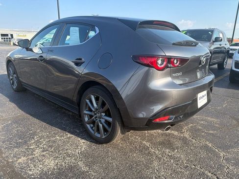 Used 2024 MAZDA MAZDA3 s FWD image 9