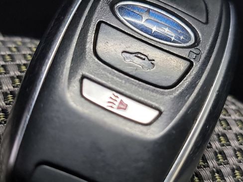 Used 2024 Subaru Crosstrek 2.0i Premium AWD/4WD image 32