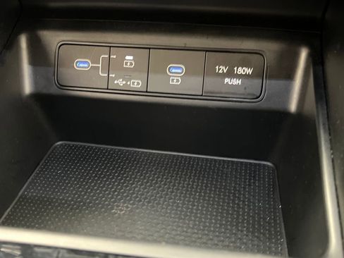 Used 2025 Hyundai Santa Cruz SEL FWD image 41
