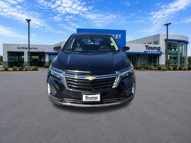 Used 2024 Chevrolet Equinox LT AWD/4WD image 2