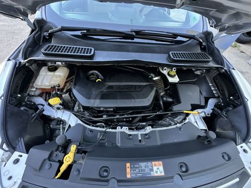 Used 2014 Ford Escape SE w/ Equipment Group 201A FWD image 35