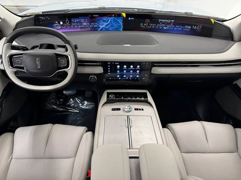 New 2026 Lincoln Navigator Reserve AWD/4WD image 22