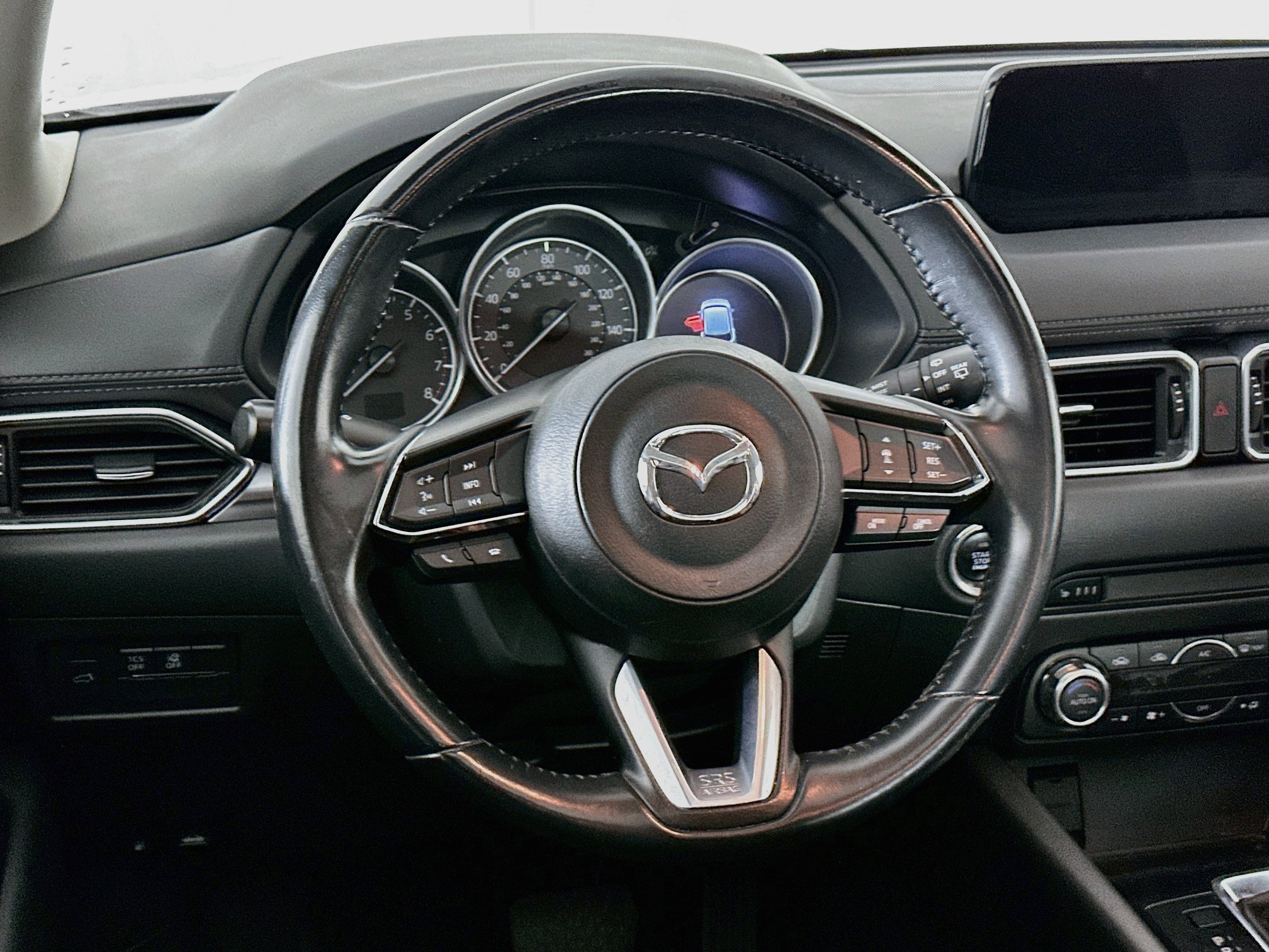 Used 2018 MAZDA CX-5 Touring w/ Preferred Equipment Package FWD image 18