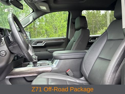 Used 2025 Chevrolet Silverado 1500 LTZ w/ LTZ Premium Package AWD/4WD image 4