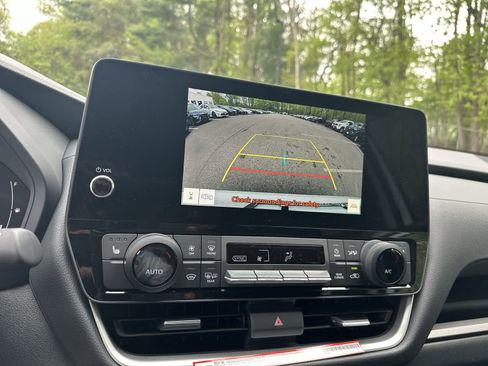 New 2026 Toyota Grand Highlander AWD image 32