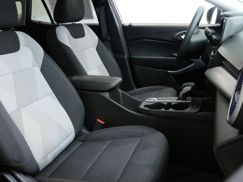 Certified 2024 Chevrolet Trax LS image 28