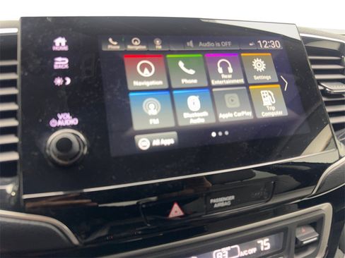 Used 2019 Honda Pilot Elite image 65