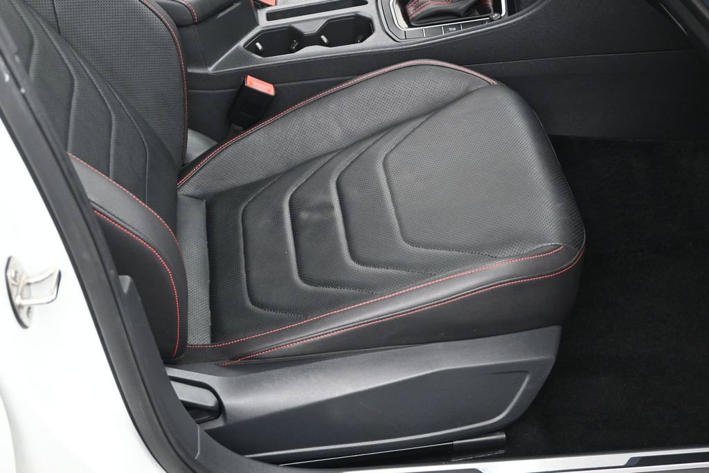 Used 2020 Volkswagen Jetta GLI Autobahn FWD image 11