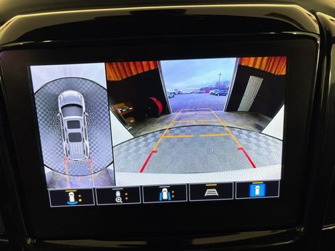 Used 2023 Chevrolet Traverse RS w/ LPO, Floor Liner Package image 53