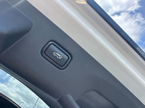 Used 2024 Kia Sportage SX FWD image 39