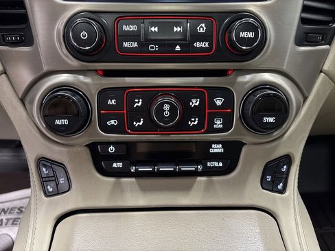 Used 2015 GMC Yukon Denali image 22