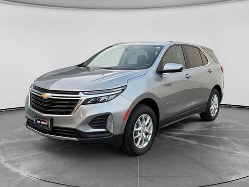 Used 2024 Chevrolet Equinox LT AWD/4WD image 7