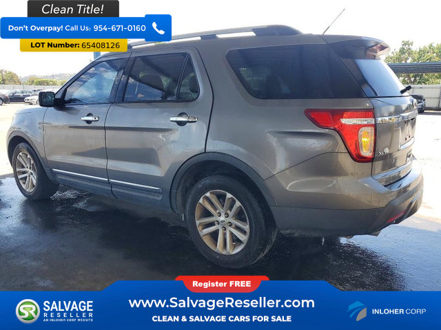 Used 2013 Ford Explorer XLT FWD image 3