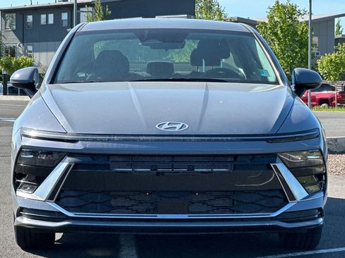 New 2025 Hyundai Sonata SEL image 8
