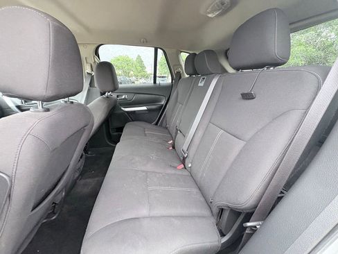 Used 2013 Ford Edge SE FWD image 7