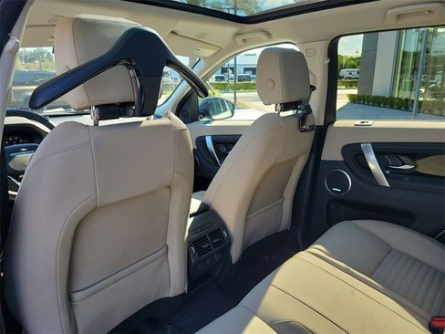 New 2025 Land Rover Discovery Sport S image 17