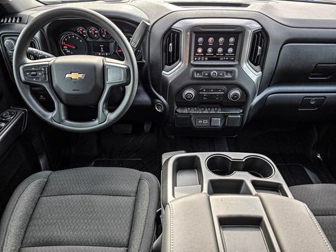 Used 2026 Chevrolet Silverado 1500 Custom AWD/4WD image 33