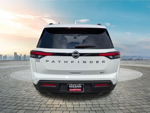 Certified 2024 Nissan Pathfinder SV FWD image 6