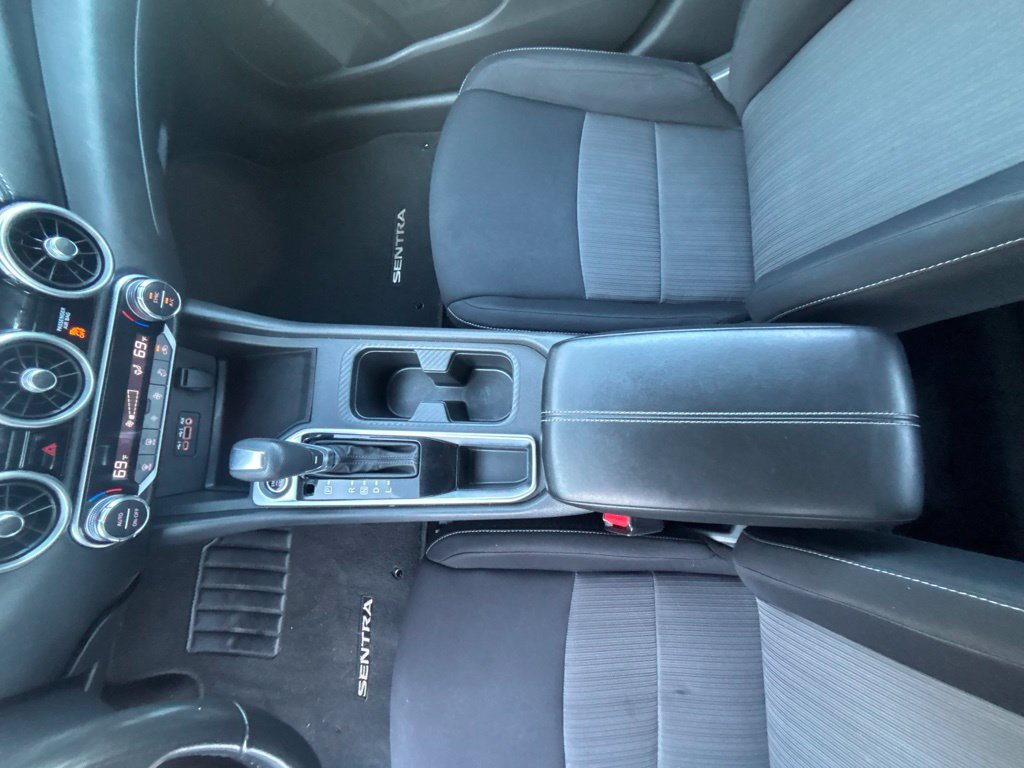 Used 2021 Nissan Sentra SV FWD image 15
