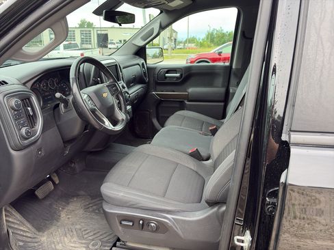 Used 2021 Chevrolet Silverado 1500 LT AWD/4WD image 5