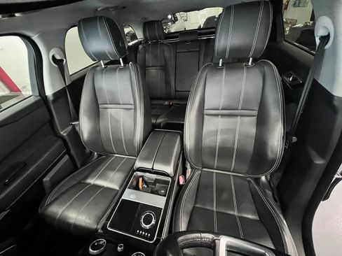 Used 2018 Land Rover Range Rover Velar S AWD/4WD image 48