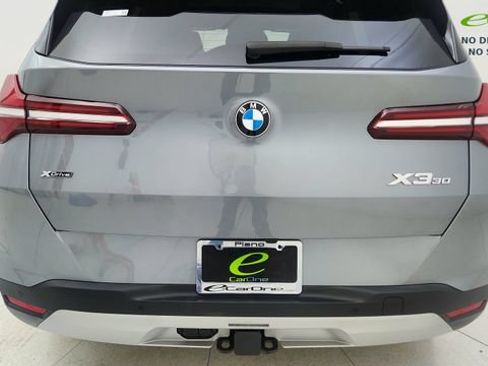 Used 2025 BMW X3 xDrive30i AWD/4WD image 12