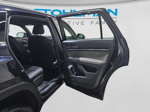 Used 2023 Volkswagen Atlas Cross Sport SE AWD/4WD image 27