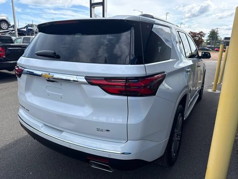 Used 2023 Chevrolet Traverse High Country AWD/4WD image 6