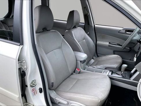 Used 2013 Subaru Forester 2.5X Limited AWD/4WD image 20