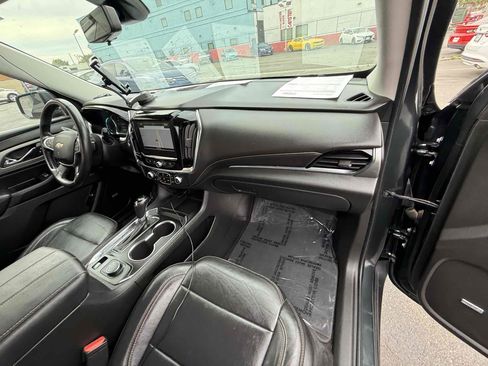 Used 2018 Chevrolet Traverse LT AWD/4WD image 31