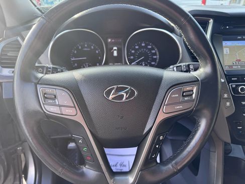 Used 2017 Hyundai Santa Fe Sport image 23