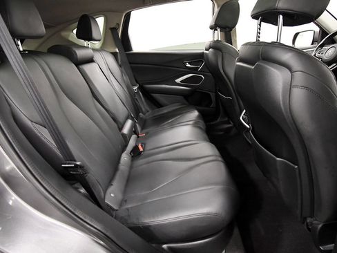 Used 2024 Acura RDX SH-AWD image 18