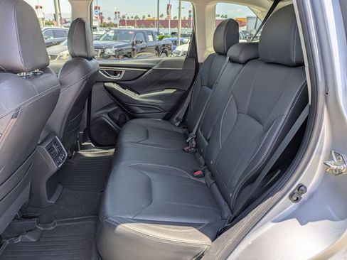 Used 2019 Subaru Forester Touring AWD/4WD image 19