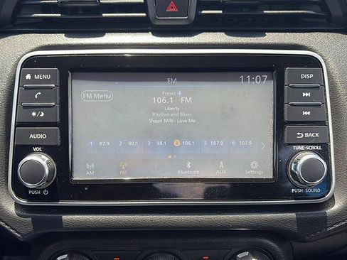Used 2021 Nissan Versa S FWD image 22
