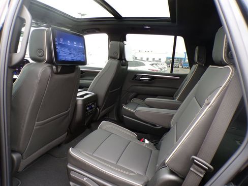 New 2026 Chevrolet Tahoe Premier AWD/4WD image 19