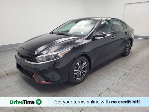 Used 2023 Kia Forte LXS FWD image 1