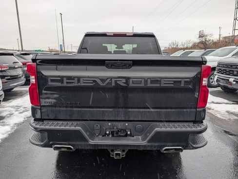Used 2023 Chevrolet Silverado 1500 LT Trail Boss w/ LPO, Dark Essentials Package image 6