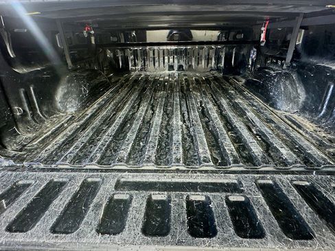 Used 2014 GMC Sierra 1500 SLE w/ SLE Value Package image 26