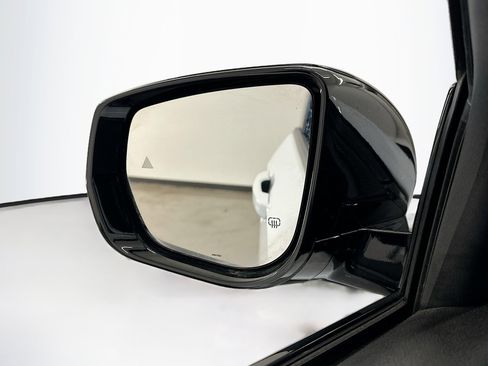 Used 2023 Jeep Grand Cherokee L Altitude image 16