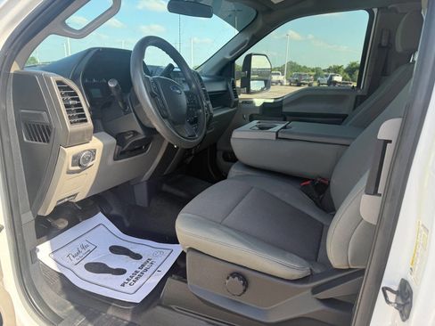 Used 2022 Ford F350 XL w/ STX Appearance Package AWD/4WD image 13