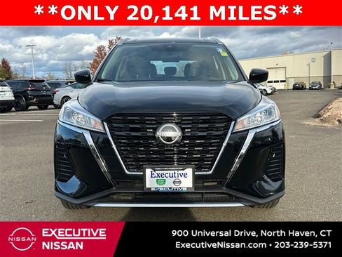 Certified 2024 Nissan Kicks SV image 6