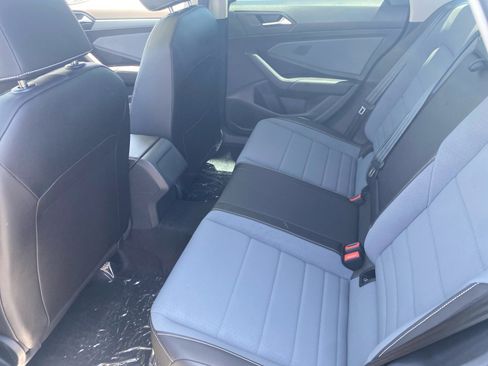 New 2025 Volkswagen Jetta SE image 17