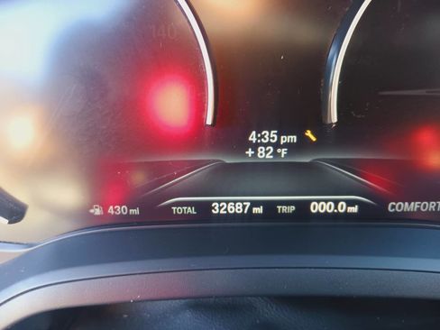 Used 2019 BMW 330i Sedan w/ Driving Assistance Package image 10